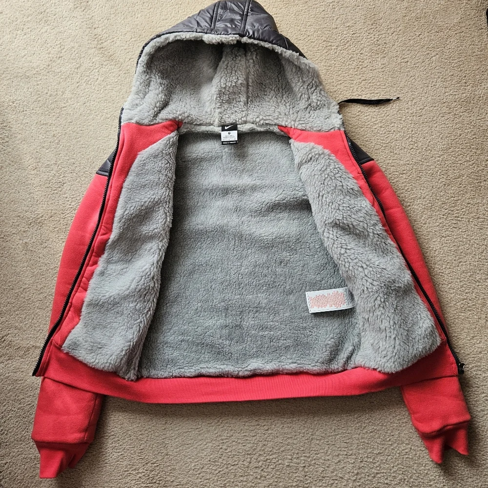 Jacket - Picture 3 of 7